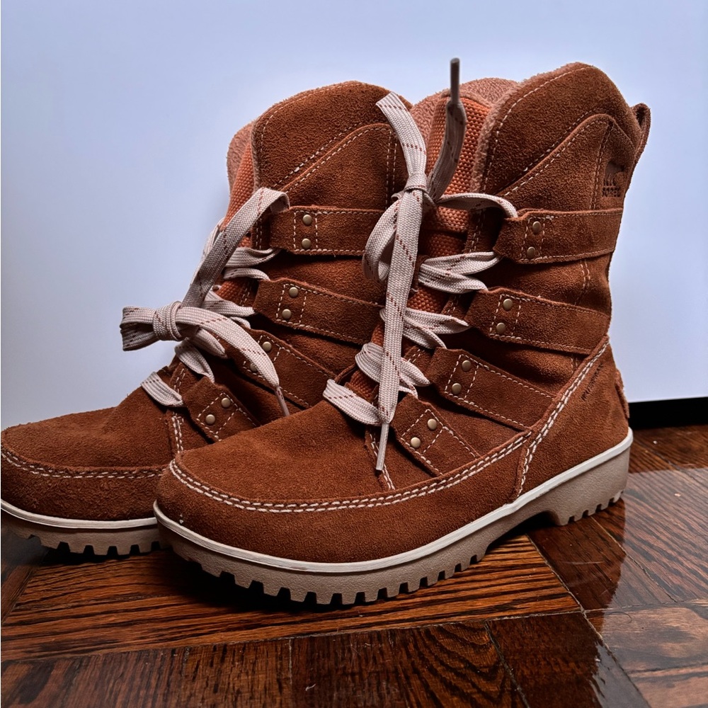 Sorel Women's Meadow Lace-Up Brown Boots - Size 6